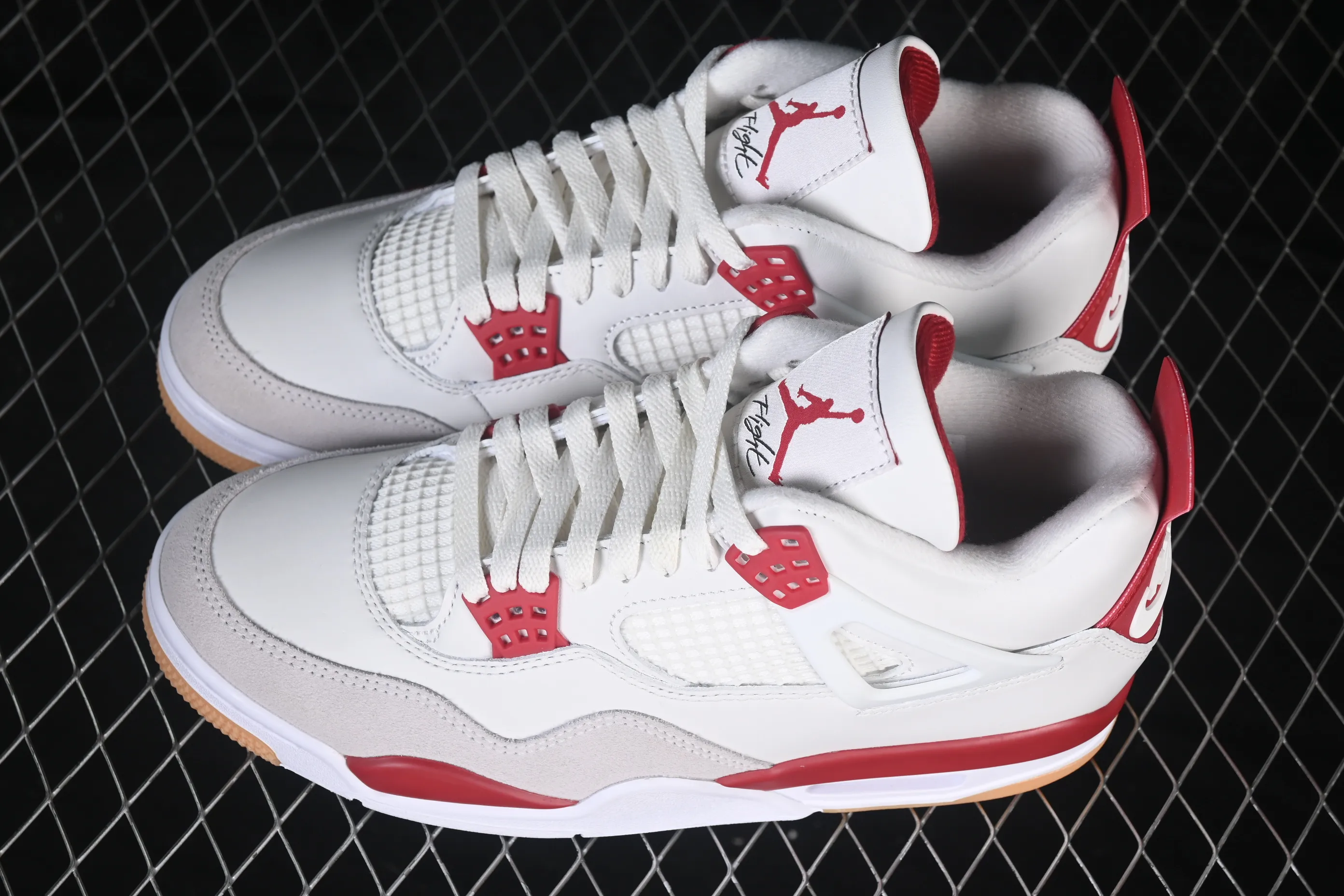 All categories Air Jordan Jordan series basketball shoes Air Jordan 4 LJR version Nike SB x Air Jordan 4 OG "Varsity Red" AJ4 Joe 4 University Red DR5415-106